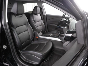 Седан Chevrolet Monza 2023 года, 1799000 рублей, Красный Пахарь