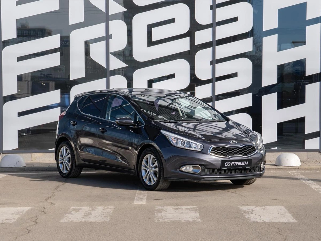 Хетчбэк Kia Ceed 2014 года, 1250000 рублей, Краснодар