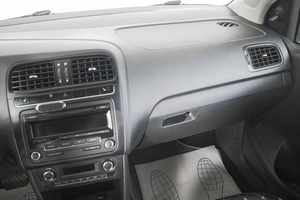 Хетчбэк Volkswagen Polo 2012 года, 739000 рублей, Кемерово
