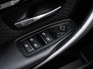 Седан BMW 3 серия 2016 года, 2450000 рублей, Краснодар