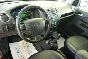 Хетчбэк Ford Fusion 2007 года, 349000 рублей, Омск