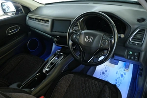Внедорожник Honda Vezel 2017 года, 1939000 рублей, Омск