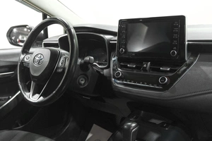 Седан Toyota Corolla 2019 года, 1949000 рублей, Новокузнецк