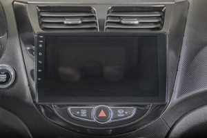 Седан Hyundai Solaris 2013 года, 729000 рублей, Томск