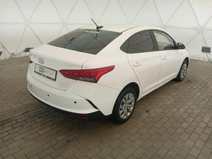 Седан Hyundai Solaris 2021 года, 1520000 рублей, Клинцы