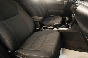 Седан Toyota Corolla 2013 года, 1299000 рублей, Челябинск