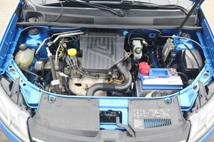 Хэтчбек Renault Sandero 2016 года, 950000 рублей, Орёл