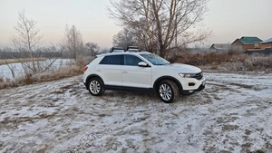 Внедорожник Volkswagen T-Roc (China) 2021 года, 2135000 рублей, Красноярск