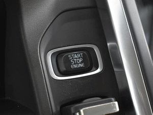 Внедорожник Volvo XC60 2012 года, 1254900 рублей, Казань