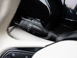 Внедорожник Geely Monjaro 2023 года, 3240000 рублей, Краснодар