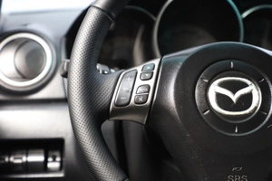 Седан Mazda 3 2006 года, 619000 рублей, Новосибирск