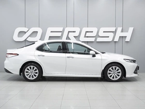 Седан Toyota Camry 2021 года, 2820000 рублей, Ростов-на-Дону