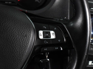 Седан Volkswagen Polo 2016 года, 1047000 рублей, Воронеж