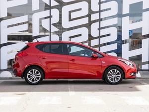 Хетчбэк Kia Ceed 2015 года, 1391000 рублей, Краснодар