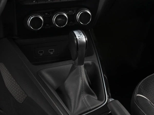 Внедорожник Renault Arkana 2020 года, 1850000 рублей, Омск