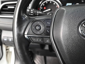 Седан Toyota Camry 2019 года, 3300000 рублей, Ставрополь