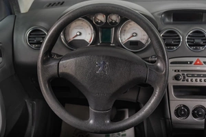 Хетчбэк Peugeot 308 2008 года, 569000 рублей, Томск