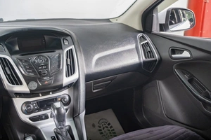 Хетчбэк Ford Focus 2012 года, 799000 рублей, Томск