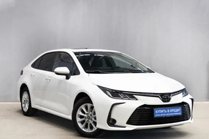 Седан Toyota Corolla 2021 года, 1939000 рублей, Новосибирск