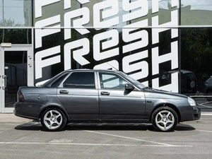 Седан ВАЗ (LADA) Priora 2013 года, 555000 рублей, Волгоград