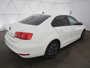 Седан Volkswagen Jetta 2012 года, 1090000 рублей, Орёл
