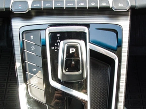 Внедорожник Geely Atlas Pro 2024 года, 2149000 рублей, Владимир