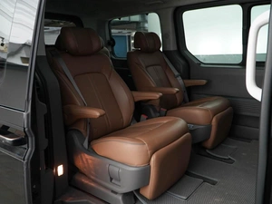 Минивэн Hyundai Staria 2023 года, 5650000 рублей, Москва