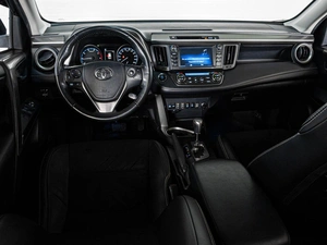 Внедорожник Toyota RAV4 2018 года, 2334000 рублей, Ставрополь