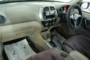 Внедорожник Toyota RAV4 2000 года, 759000 рублей, Омск