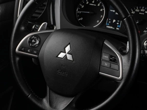 Внедорожник Mitsubishi Outlander 2013 года, 1643000 рублей, Тюмень