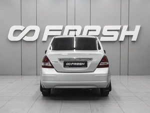 Седан Nissan Tiida 2010 года, 660000 рублей, Ростов-на-Дону