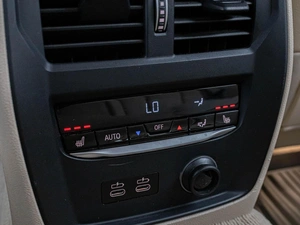 Седан BMW 3 серия 2019 года, 3670000 рублей, Краснодар