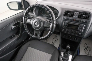 Седан Volkswagen Polo 2013 года, 829000 рублей, Красноярск