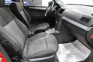 Хетчбэк Opel Astra 2006 года, 499000 рублей, Новокузнецк
