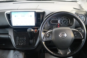 Хетчбэк Nissan Dayz Roox 2014 года, 819000 рублей, Омск