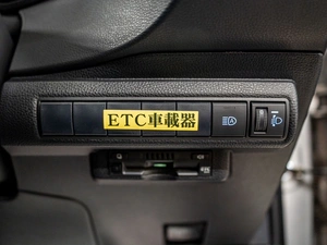 Универсал Toyota Corolla 2019 года, 1749000 рублей, Красноярск