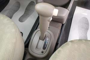 Хетчбэк Nissan March 2005 года, 399000 рублей, Барнаул