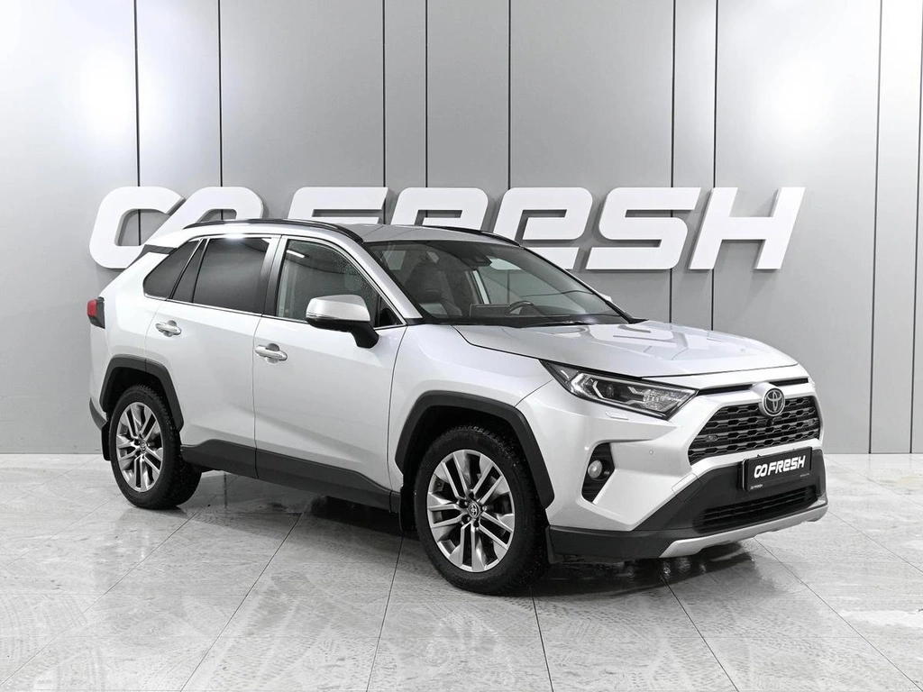 Внедорожник Toyota RAV4 2019 года, 3289000 рублей, Ростов-на-Дону