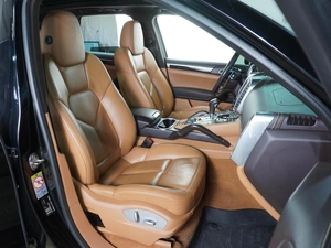 Внедорожник Porsche Cayenne 2015 года, 3599000 рублей, Воронеж