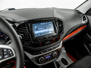 Седан ВАЗ (LADA) Vesta 2018 года, 925000 рублей, Красноярск