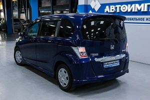 Минивэн Honda Freed 2011 года, 998000 рублей, Солонцы