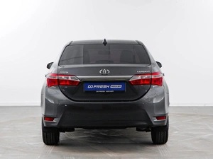 Седан Toyota Corolla 2013 года, 1350050 рублей, Москва