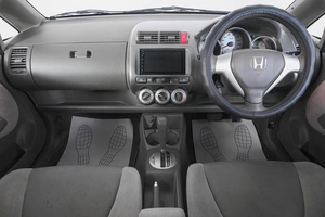 Хетчбэк Honda Fit 2005 года, 549000 рублей, Кемерово