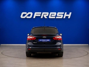 Седан Ford Focus 2013 года, 749050 рублей, Москва