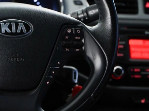 Хетчбэк Kia Ceed 2015 года, 1198444 рублей, Москва