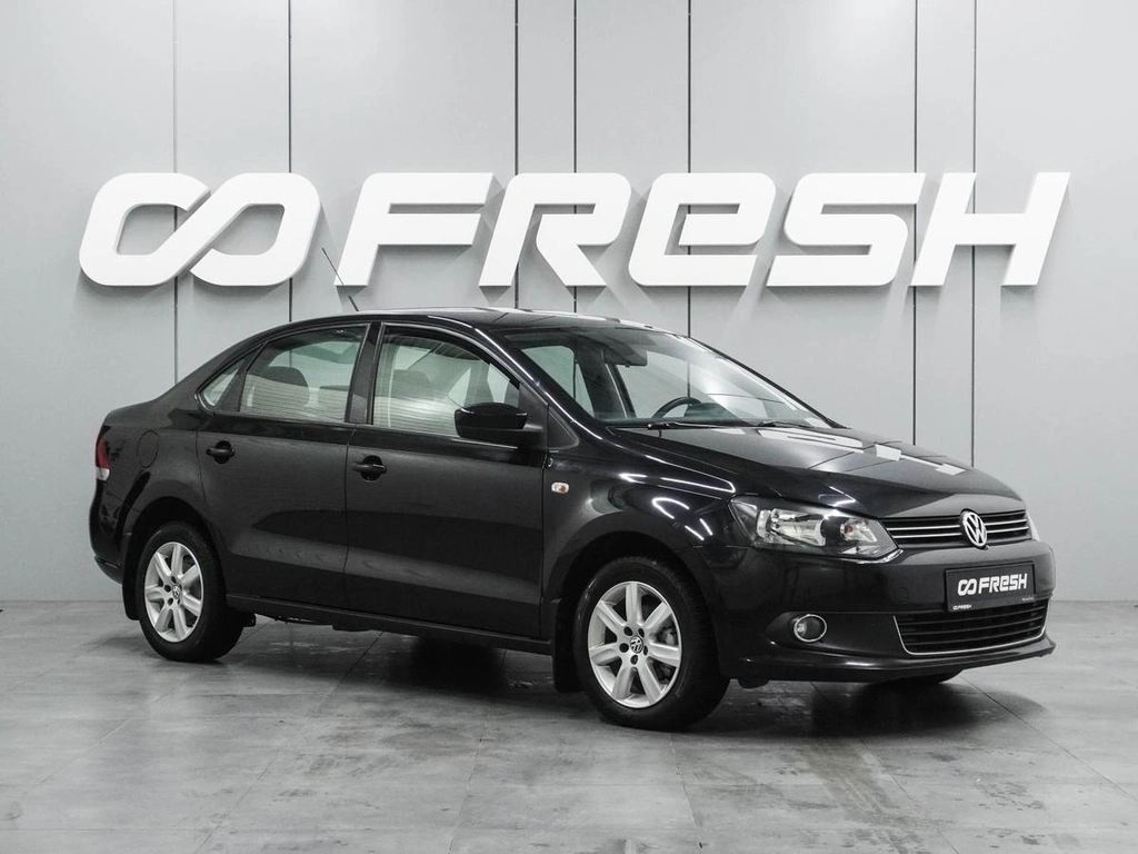Седан Volkswagen Polo 2012 года, 974000 рублей, Воронеж