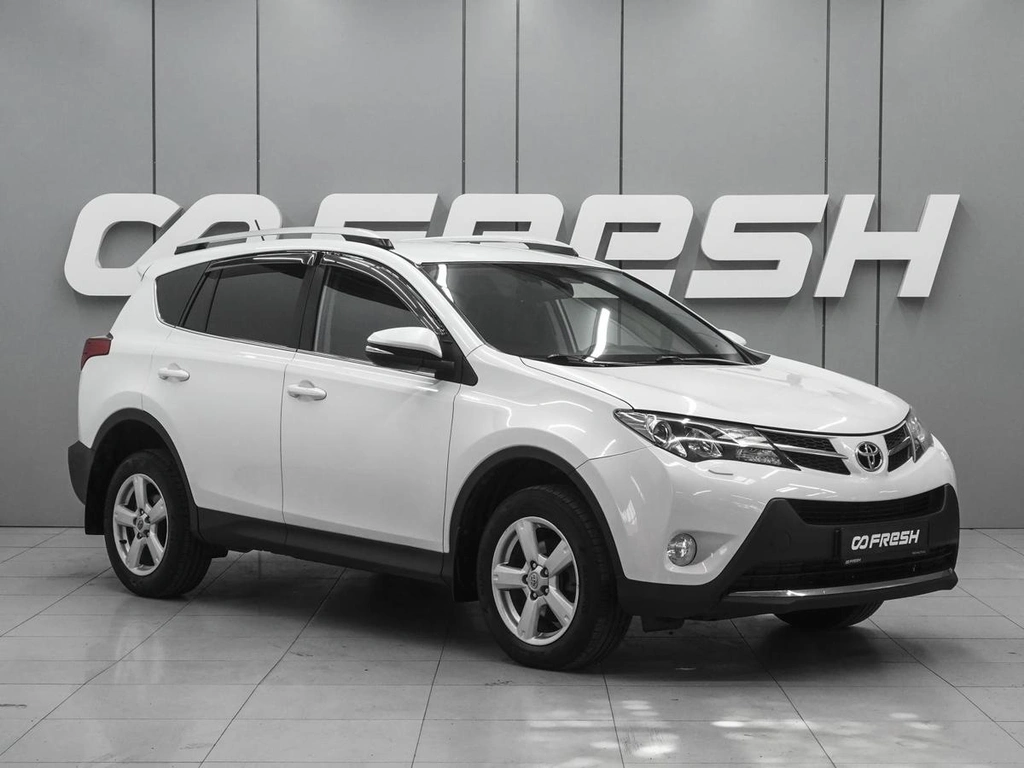 Внедорожник Toyota RAV4 2013 года, 1880000 рублей, Ростов-на-Дону