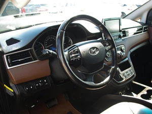 Минивэн Hyundai Grand Starex 2019 года, 3899999 рублей, Владимир