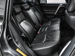 Внедорожник Toyota Land Cruiser Prado 2011 года, 2699000 рублей, Кирилловка