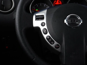 Внедорожник Nissan Qashqai+2 2008 года, 899645 рублей, Москва